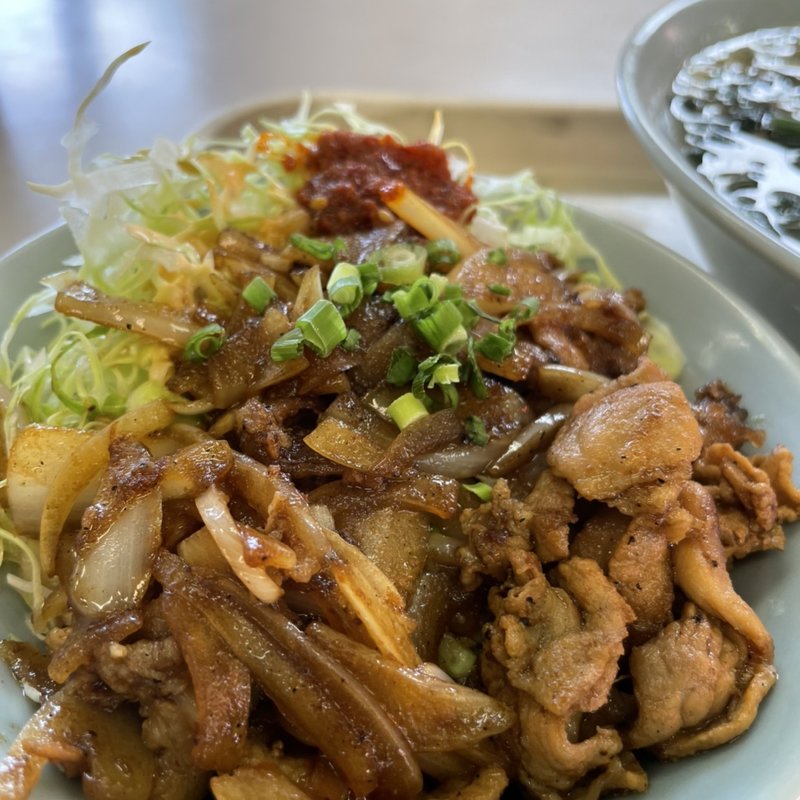 ミニ焼肉丼(波止場食堂 出田町店)