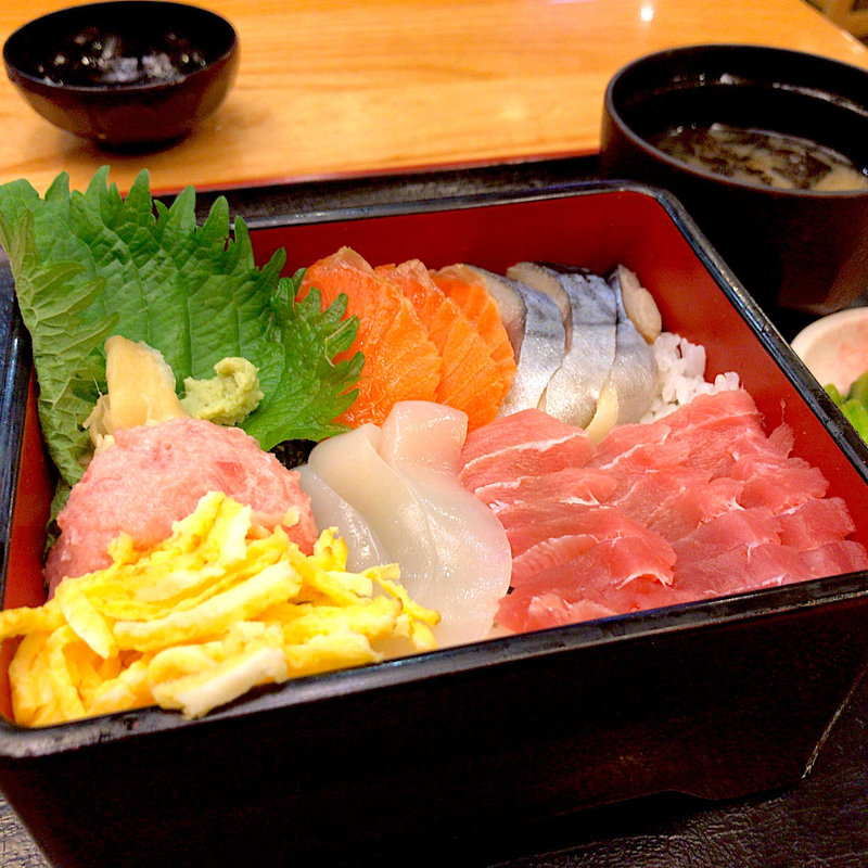 海鮮重(和食れすとらん天狗 馬事公苑店)