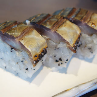 燻鯖寿司(博多やりうどん食堂 飯倉店)