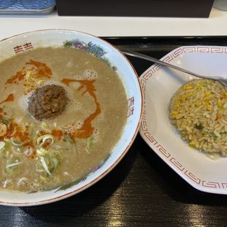 ラータンメンと炒飯(まるたん 小倉店)