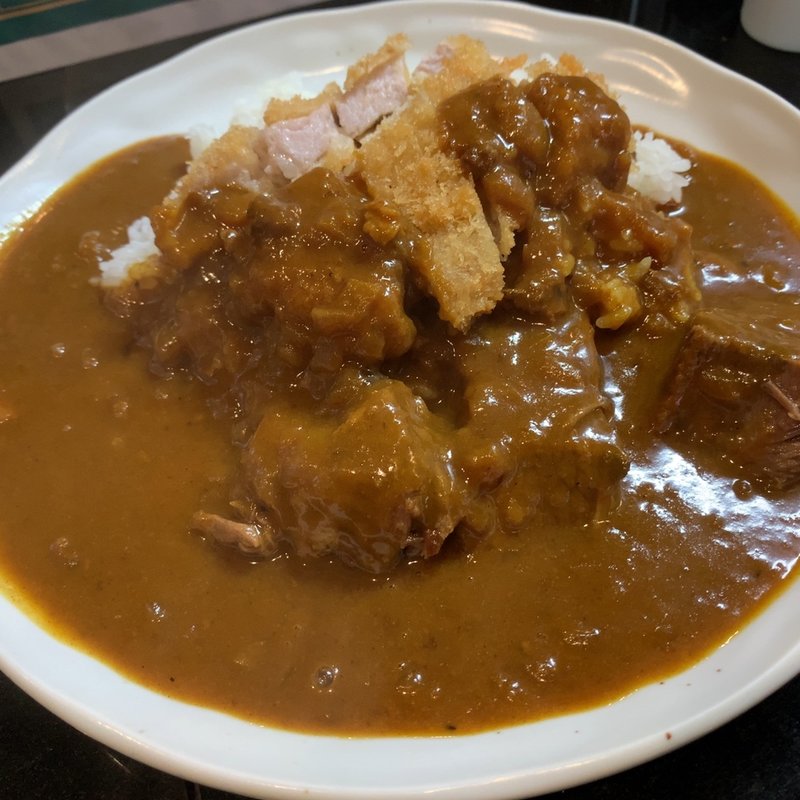 (本格カレー工房 カルダモン)