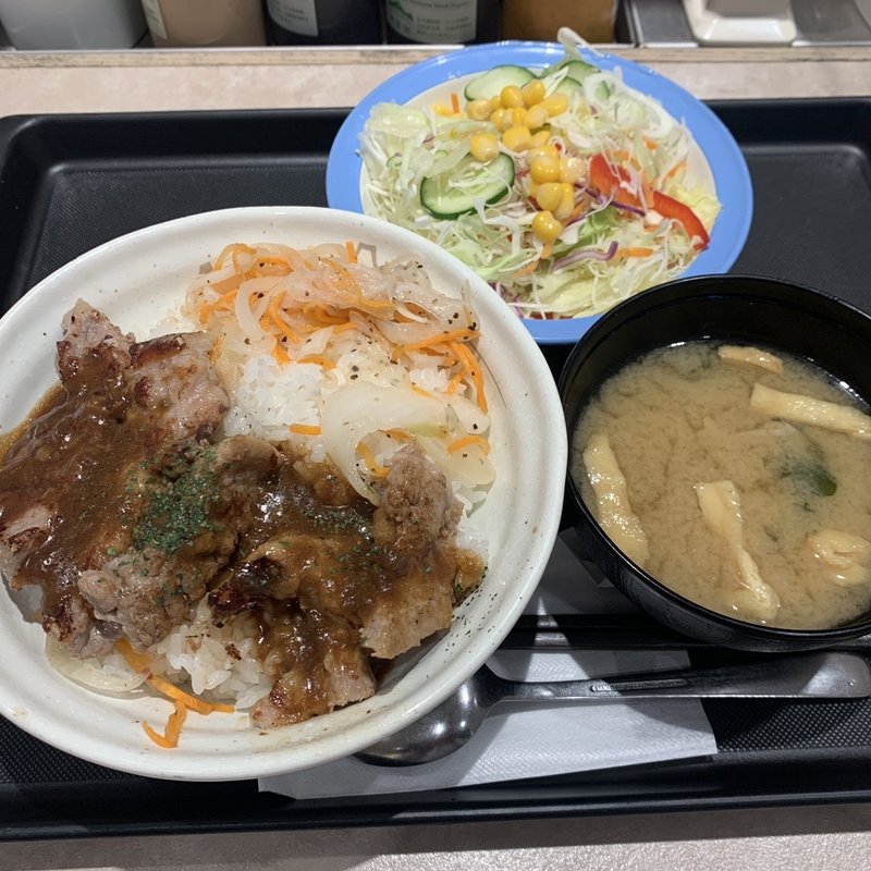 ポークステーキ丼(洋風ガーリック)野菜セット(松屋 中野坂上店)