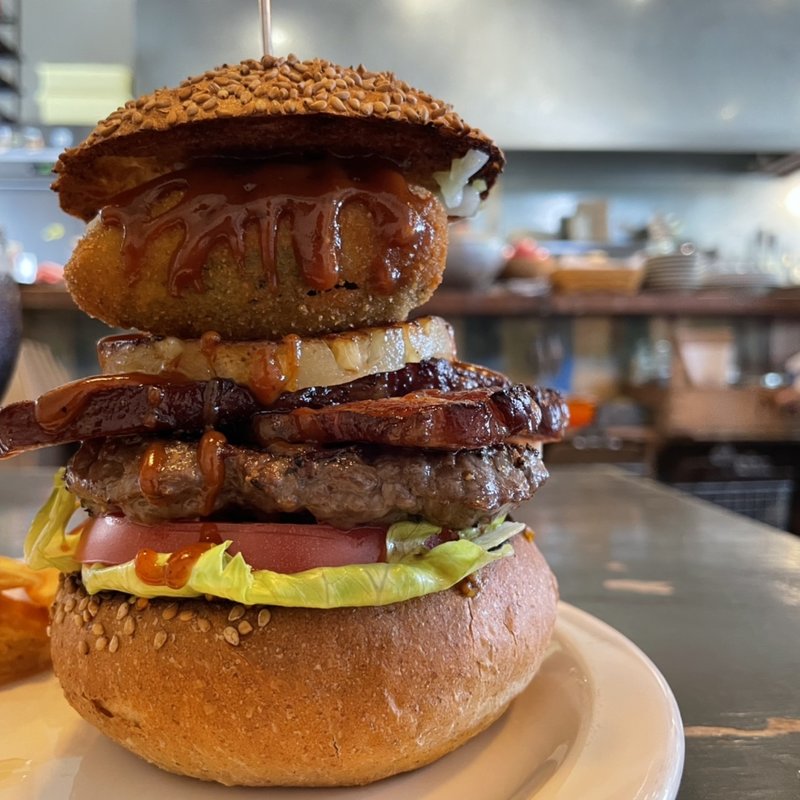 ハラペーニョポッパーバーガー(DAKOTA ・RUSTIC TABLE・)