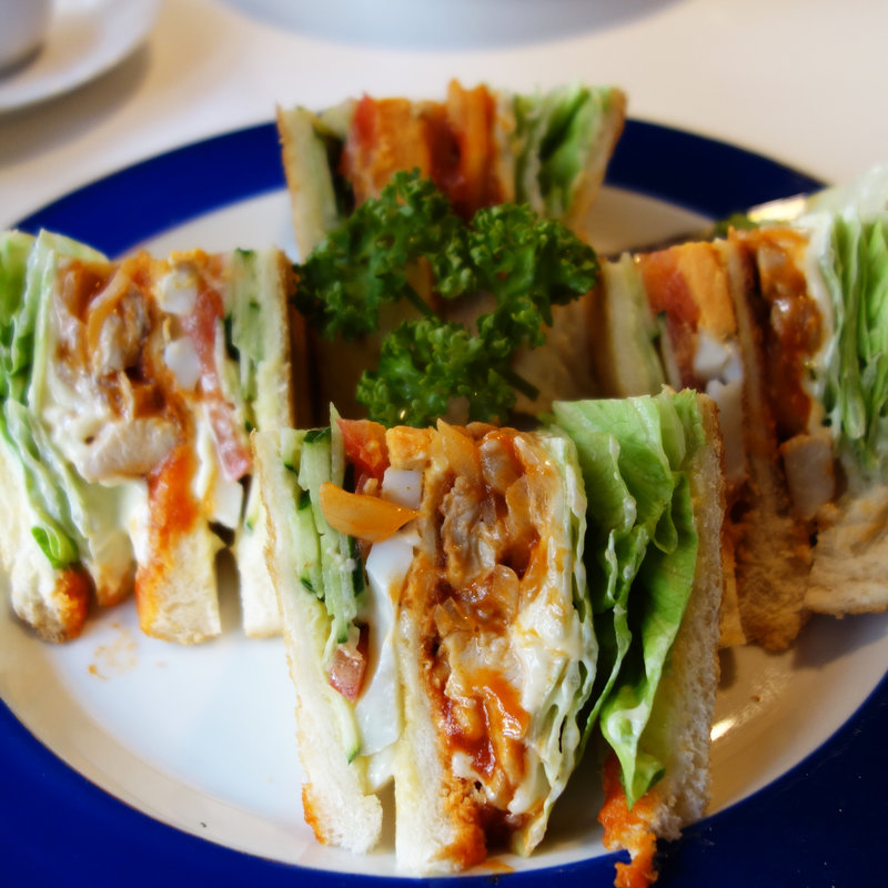 クラブハウスサンド(コーヒー付き)(COFFEE Nire 楡 （にれ）)