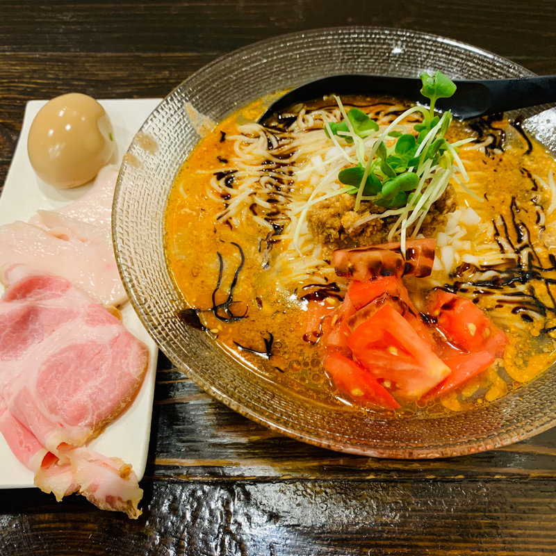 特製冷やし坦々鶏SOBA(中華そば　向日葵 )
