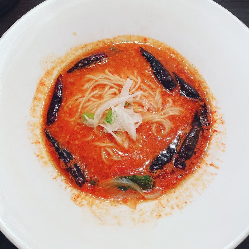 とび辛とうがらしらーめん(真っ赤ならーめん とまこ 枚方市役所前店)