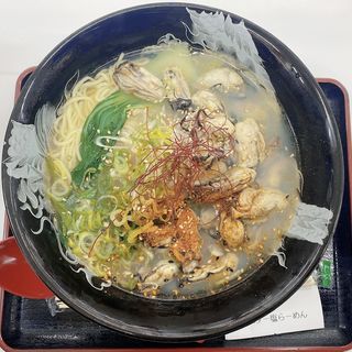 牡蠣バター塩ラーメン(龍野西SA下りレストラン)
