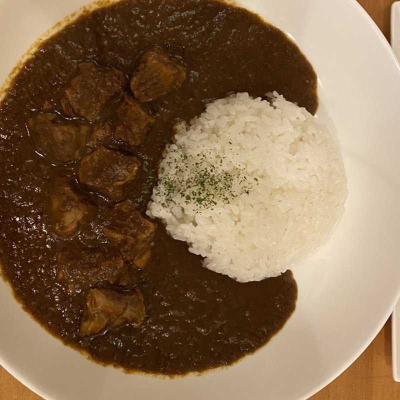 牛肉ゴロゴロカレー(らんらんルー)