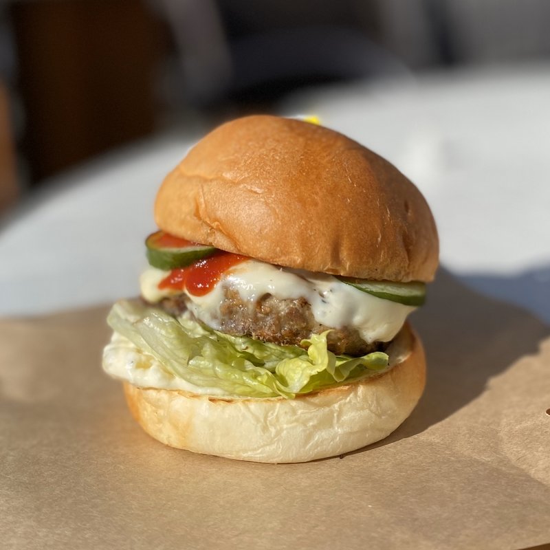 チーズバーガー(Crepe Shop Maple)