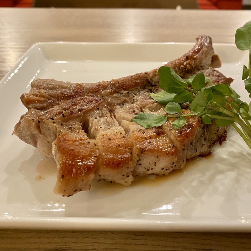 愛知みかわ豚のスペアリブ(まんらく)