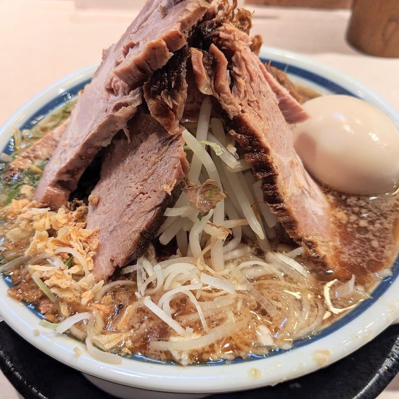 醤油チャーシュー麺(神名備 （かむなび）)