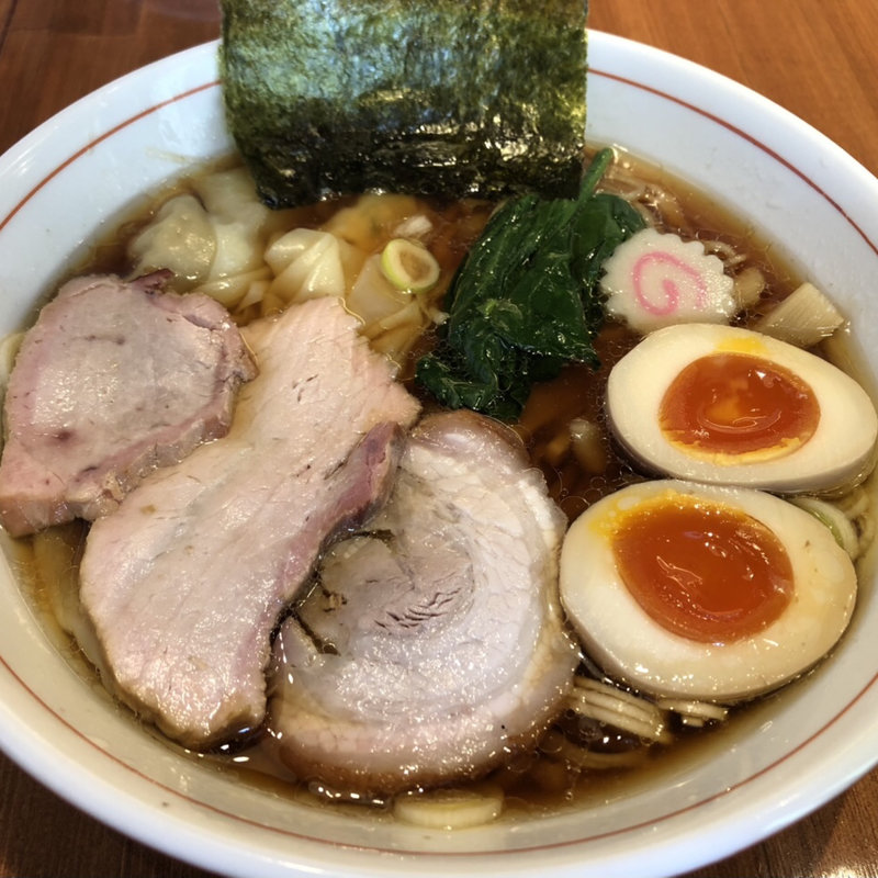 手打ワンタン麺(自家製手打ち中華そば もり中)
