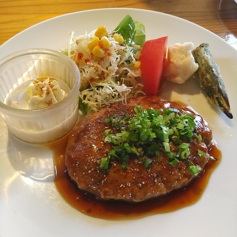 日替わりランチ(レーチェ （Leche）)