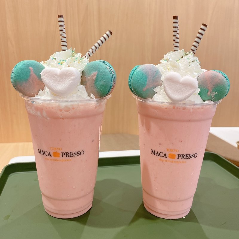 ストロベリーマカチーノ(マカプレッソ神戸)