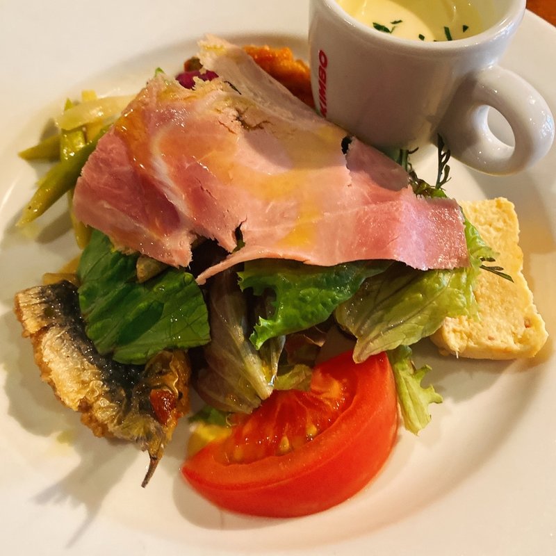 (タベルナ キンタ)