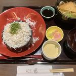 釜揚げしらす丼+ミニうどんセット(旬菜とお酒 あんばい )