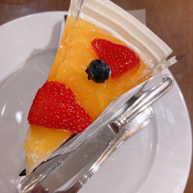 フレッシュフルーツケーキ(ハーブス ルミネエスト新宿店 （HARBS）)