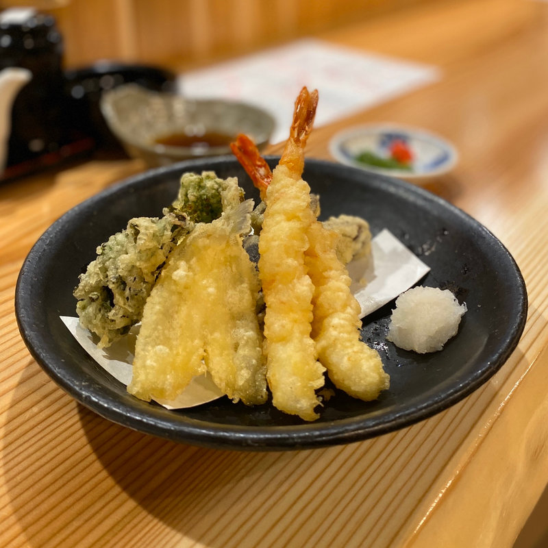 天ぷら盛合せ(すし居酒屋 湊 鈴鹿平田店)