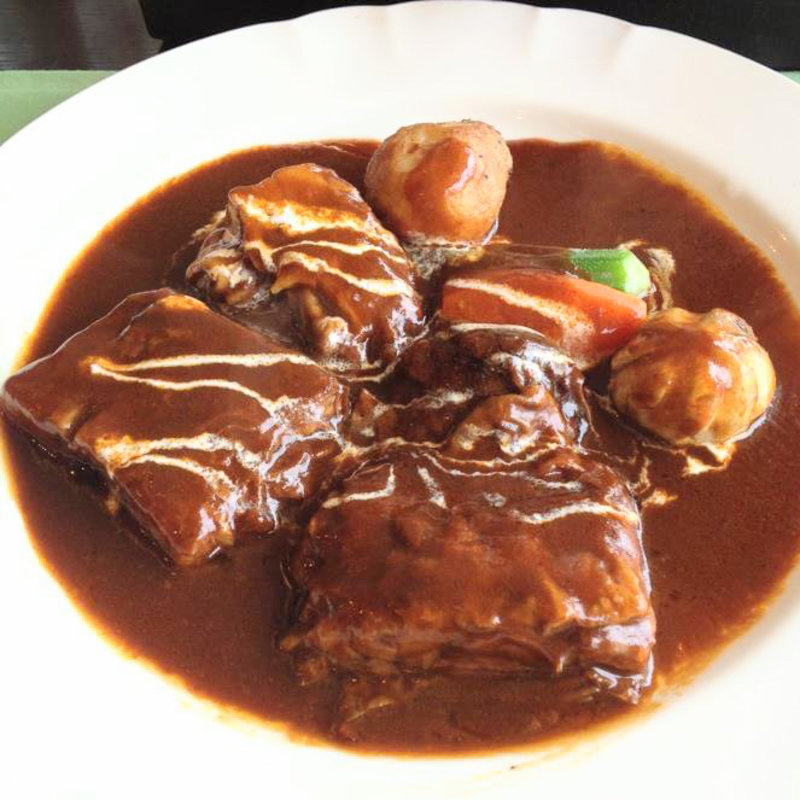 ビーフシチュー(黒船亭 （クロフネテイ）)