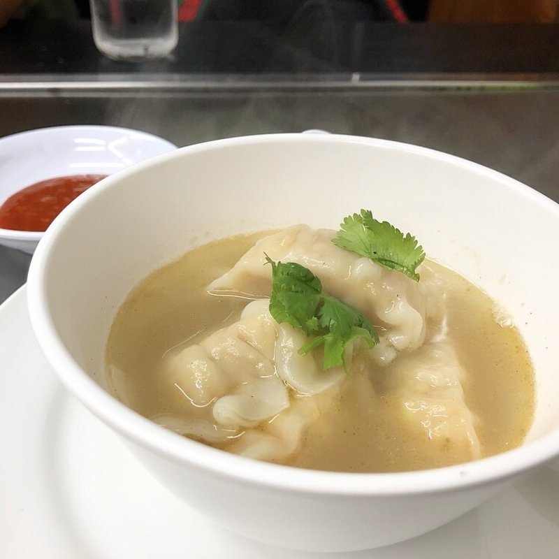 水餃子(夷川餃子なかじま どんぐり店)