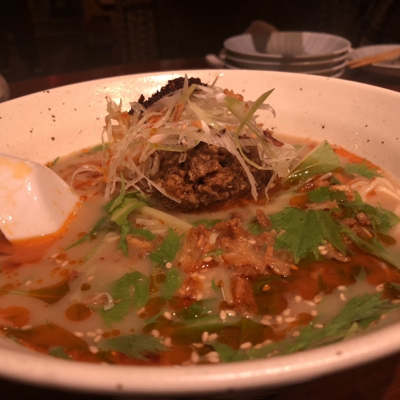 担々麺(ヤッチャイ )