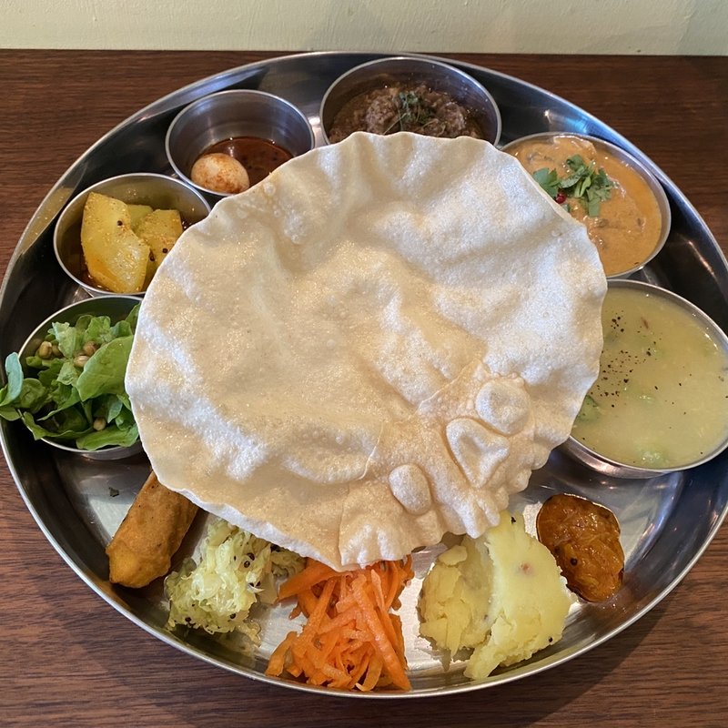 THAALI(GUNA GUNA CURRY)