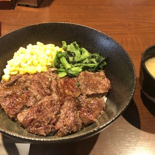 ステーキ丼(牛の家 池袋店)