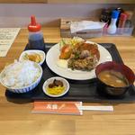 フライミックス定食