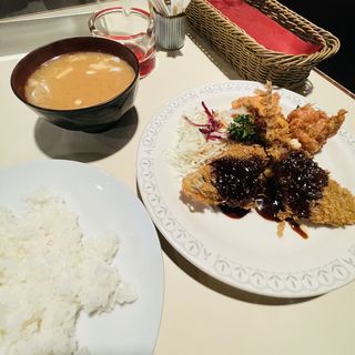 アジフライ&唐揚げ定食(キッチンよしむら )