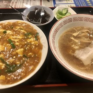 マーボー丼セット（ミニ中華そば）(中山中華そば )
