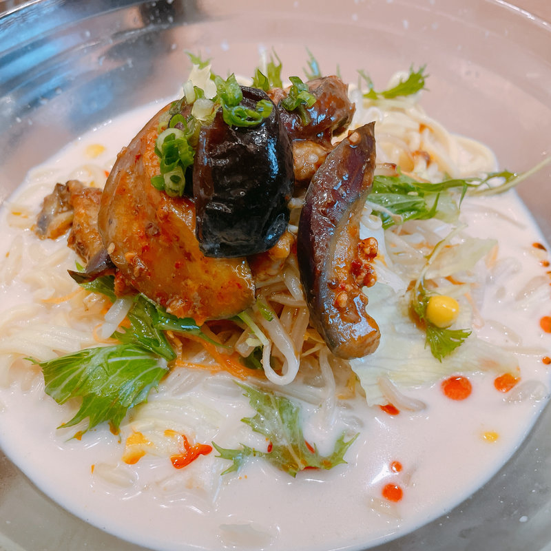 冷やしちゃんぽん麻婆茄子(リンガーハット 梅田店)