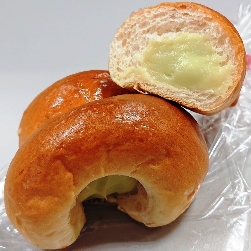 マスカットコロネ(布屋パン店)