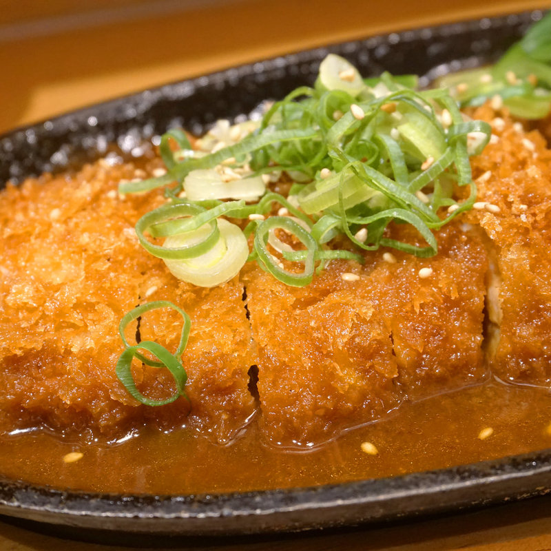みそカツ定食(ボンバーキッチン 天神店)