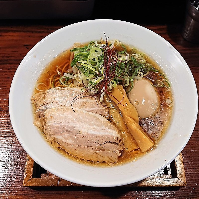 醤油ラーメン(麺舎　ヒゲイヌ )