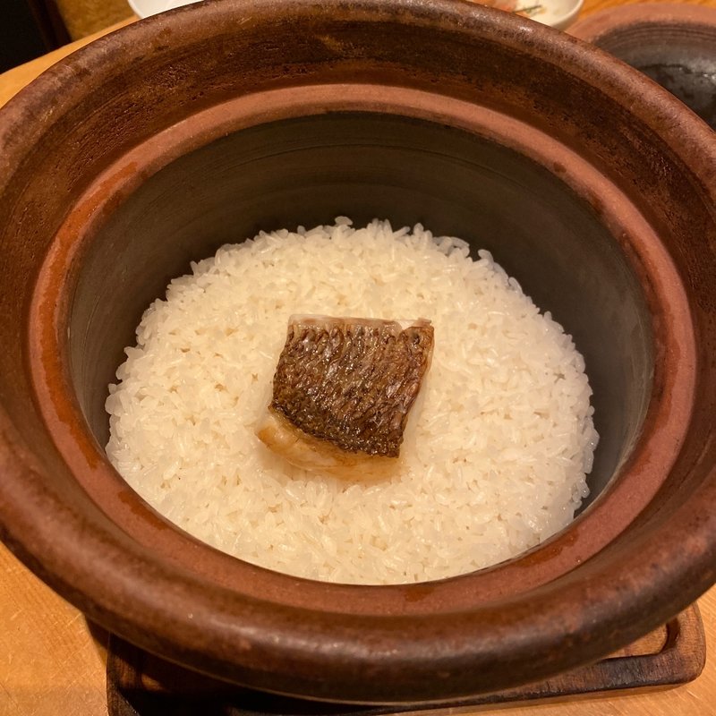 鯛の土鍋ご飯(和食・酒 えん 品川ウィング高輪店 )