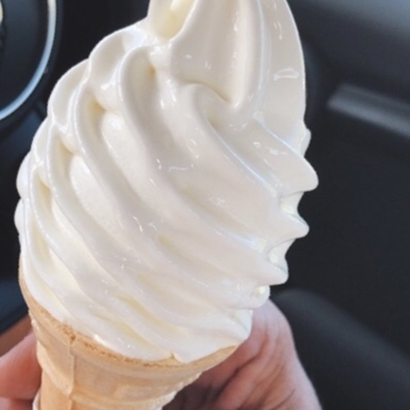 ソフトクリーム(自然素材の菓子工房 ましゅれ 札幌白石本店)