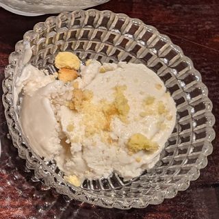 お豆腐とココナッツミルクのアイス(賛否両論)