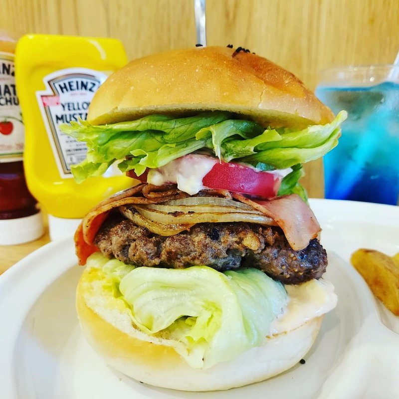 BLTバーガー(BURGERS CAFE 山猫家)