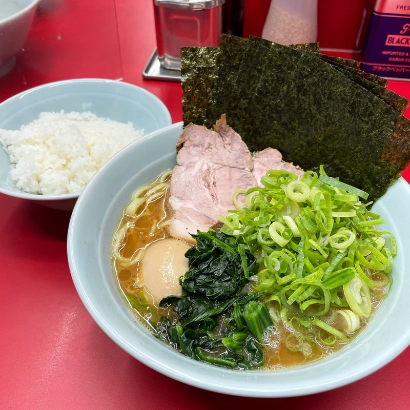 得らーめん(家系らーめん 武将家)