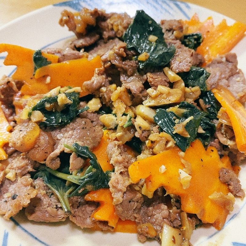 葉の斑点の水牛を炒める(チューコオイ)