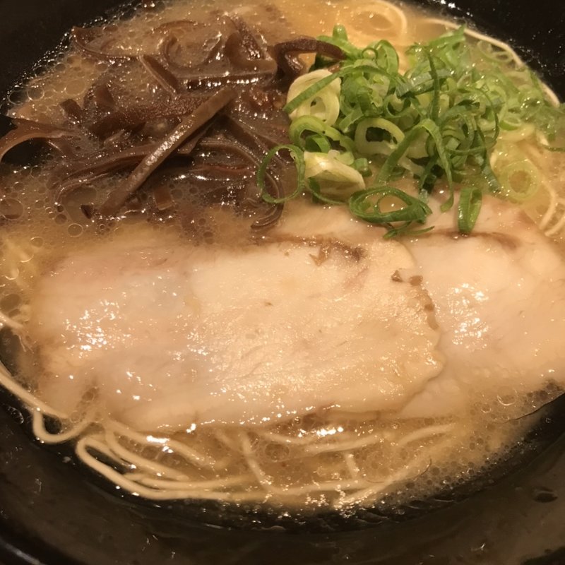 天神ラーメン(本場博多ラーメンと肉汁水餃子のお店天神　大垣本店)