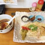 鶏とキビナゴのつけ麺~イベリコ豚と共に~(ラーメン専科 竹末食堂)