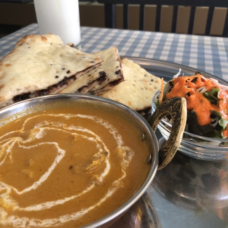 チキンカレーセット(サグン インドカレー)