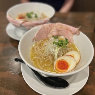 鶏白湯(麺屋 穂（みのり）)