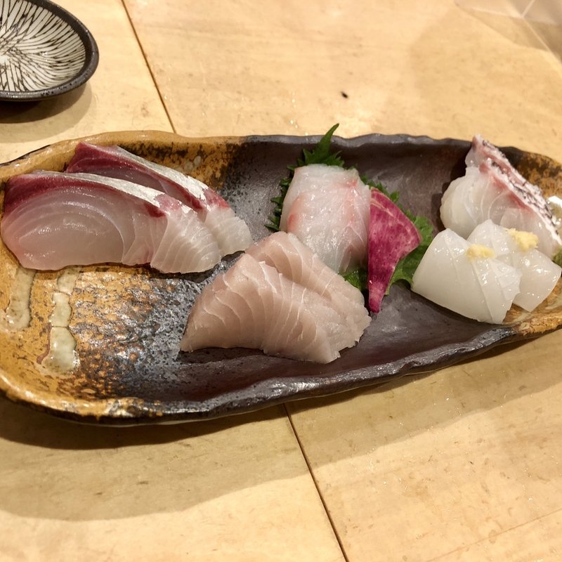 お刺身５種盛り合せ(ツバメヤ )