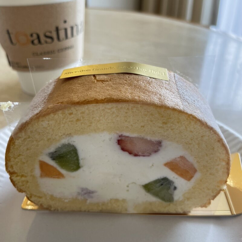 フルーツロールケーキ(トスティーナ （tostina）)