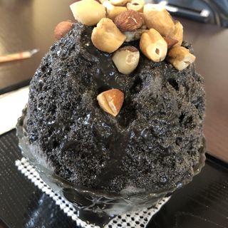 黒ゴマナッツ(かき氷　はるかふぇ)