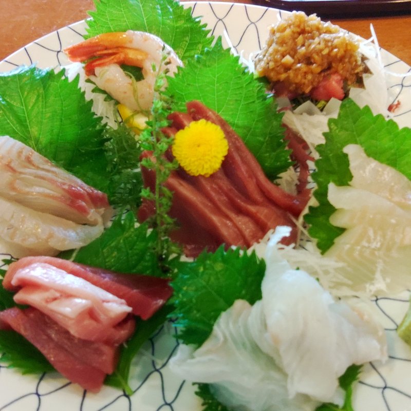 刺身盛り(一山 いけす)