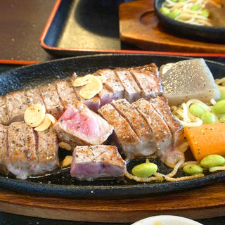 ステーキ定食 2L(レストラン かつ亭)