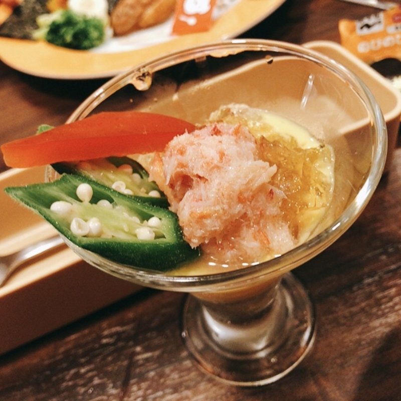 紅ズワイ蟹のコンソメジュレ(ジョナサン アトレ川崎店)